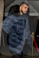 PEOPLE - Drake dick eingepackt auf dem Weg in den Peppermint Club