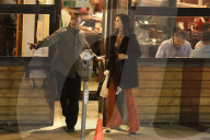 PEOPLE - Selena Gomez verlässt das Boneyard in Sherman Oaks