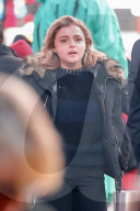 PEOPLE - Chloe Grace Moretz spaziert mit einer Freundin durch New York