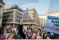 NEWS - Trump Amtseinführung: Frauen protestieren rund um die Welt