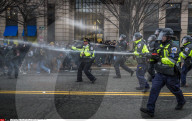 NEWS - Anti-Trump-Proteste: Auch die Polizei hatte zu tun