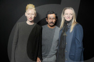 PEOPLE - Männermode Paris: Stars an der Berluti-Show