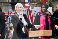 PEOPLE - Helen Mirren spricht am "Women's March" in New York