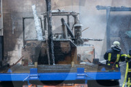 NEWS - Magdeburg: Brand in Industriehalle