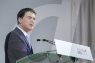 NEWS - Wahlen in Frankreich: Manuel Valls spricht in Paris