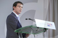 NEWS - Wahlen in Frankreich: Manuel Valls spricht in Paris