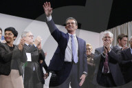 NEWS - Wahlen in Frankreich: Manuel Valls spricht in Paris