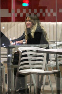 EXKLUSIV - Hilary Duff auf Shoppingtour in Beverly Hills
