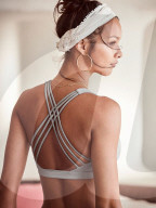 PEOPLE - Lais Ribeiro zeigt die neuste Lingerie von Victorias Secret