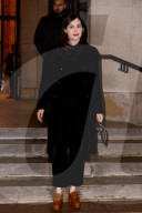 PEOPLE - Paris Fashion Week Haute Couture: Promis unterwegs zu Armani Prive