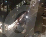 NEWS - London: Einbrecher rammen Louis Vuitton Filiale mit Bus