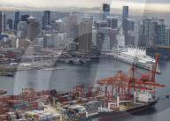 FEATURE - Vorbereitungen für die 'Odysseo' Pferdeshow in Vancouver