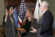NEWS - Nikki Haley wird zur UN-Botschafterin vereidigt