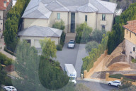 EXKLUSIV - Zügelwagen bei Kim Kardashian und Kanye West in Bel Air 