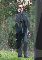 EXKLUSIV -  Brad Pitt Heads in Santa Monica unterwegs