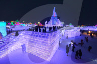 FEATURE - China: Eisskulpturen in Harbin
