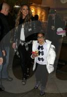 EXKLUSIV - Happy Family: Mariah Carey und Bryan Tanaka mit den Kindern bei Frozen Yogurt 