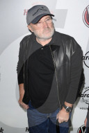 PEOPLE - Phil Collins mit seinem Sohn Nicholas im Hard Rock Cafe in Hollywood