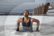 FEATURE - Winterschwimmer Morgan Freedude 