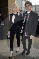 PEOPLE - Promis bei Dolce & Gabbana in Mailand