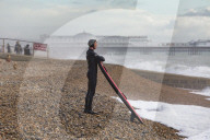 FEATURE - Surfen am Brighton Beach