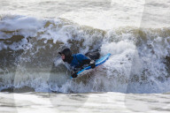 FEATURE - Surfen am Brighton Beach