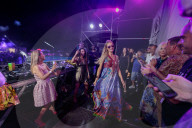 STUDIO - Paris Hilton als DJ auf La Reunion