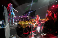 STUDIO - Paris Hilton als DJ auf La Reunion