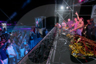 STUDIO - Paris Hilton als DJ auf La Reunion