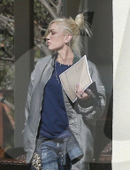 EXKLUSIV - Gwen Stefani geht mit ihren Kindern auf einer Ranch reiten