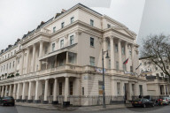 NEWS - London: Polizei räumt besetzte Oligarchen-Villa