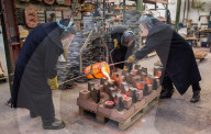 REPORTAGE - Produktion der Masken für die Bafta Awards im Middlesex