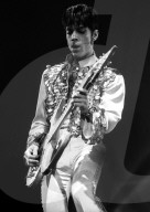 PEOPLE - Prince live in der Wembley Arena in London (1995)