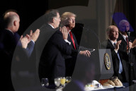 NEWS - Donald Trump nimmt am National Prayer Breakfast teil