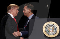 NEWS - Donald Trump nimmt am National Prayer Breakfast teil