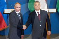 NEWS - Staatsbesuch in Budapest: Viktor Orban rollt für Vladimir Putin den roten Teppich aus