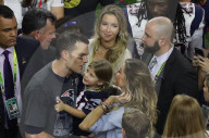 PEOPLE - Superbowl: Gisele Bündchen freut sich mit Tom Brady über den Sieg