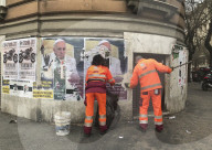 NEWS - Rom: Anti-Papst Plakate