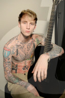 STUDIO - Machine Gun Kelly 