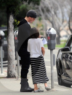 PEOPLE - Matt Damon holt seine Tochter Gia von der Schule ab