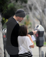 PEOPLE - Matt Damon holt seine Tochter Gia von der Schule ab