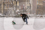 NEWS - USA: Schneesturm in New York