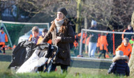 EXKLUSIV - Prinzessin Madeleine mit den Kids im Park in London