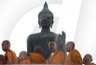 FEATURE - Bankok: Mönche feiern Makha Bucha