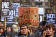 NEWS - Anti-Trump: Täglich demonstrieren Tausende rund um den Erdball