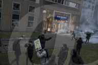 NEWS - Paris: Wütende Proteste im Vorort von Bobigny