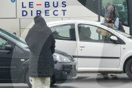 NEWS - Frankreich: Syrische Flüchtlinge betteln in Paris