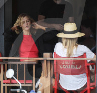 EXKLUSIV - Karlie Kloss steht auf St.Barts vor der Linse