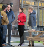 PEOPLE - William, Kate und Harry bei Dreharbeiten für ihr Charity Projekt