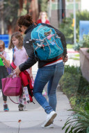 PEOPLE - Mom on Duty: Jennifer Garner holt die Kids von der Schule ab